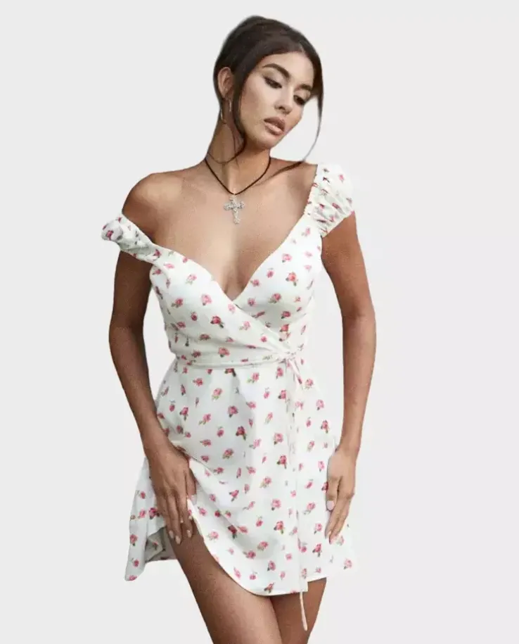 Biała mini sukienka w kwiaty Flora