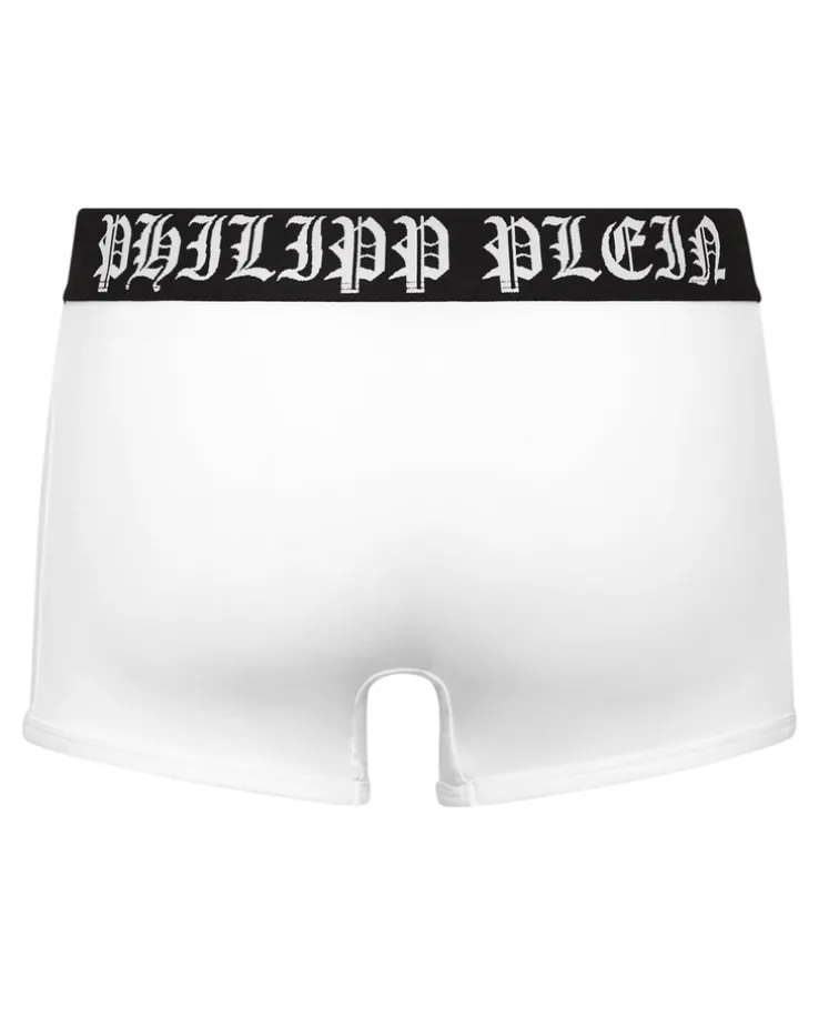 Białe bokserki