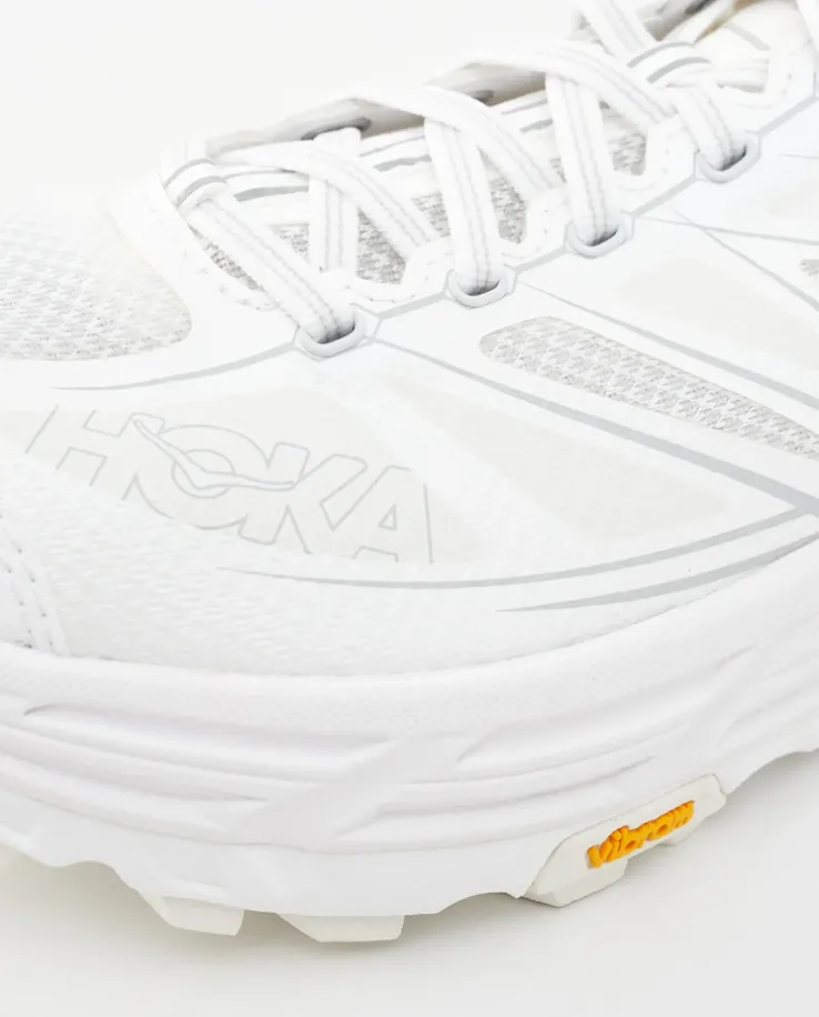 Białe sneakersy Mafate Speed 2
