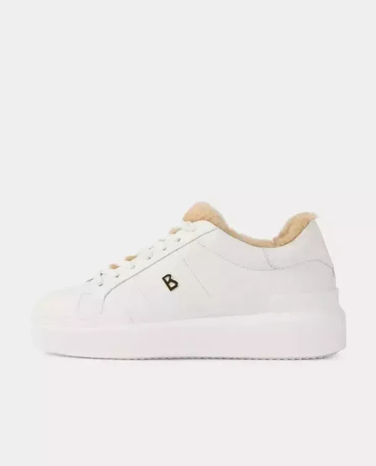 Białe sneakersy z ociepleniem