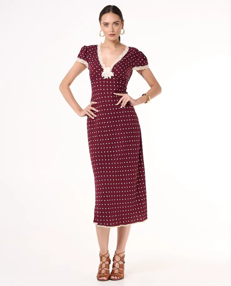 Bordowa sukienka w groszki Polka