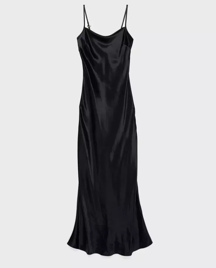 Czarna sukienka maxi