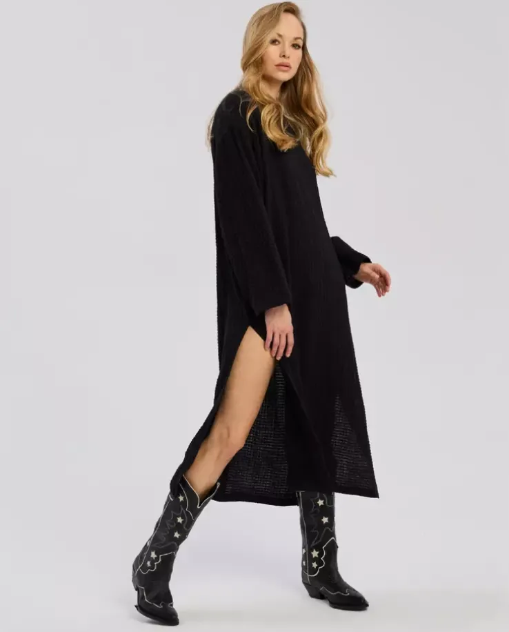 Czarna sukienka maxi Frias