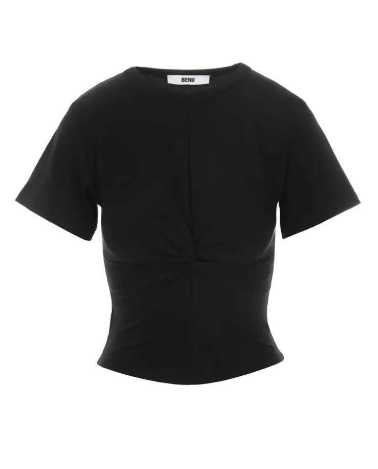Czarny t-shirt z twistem