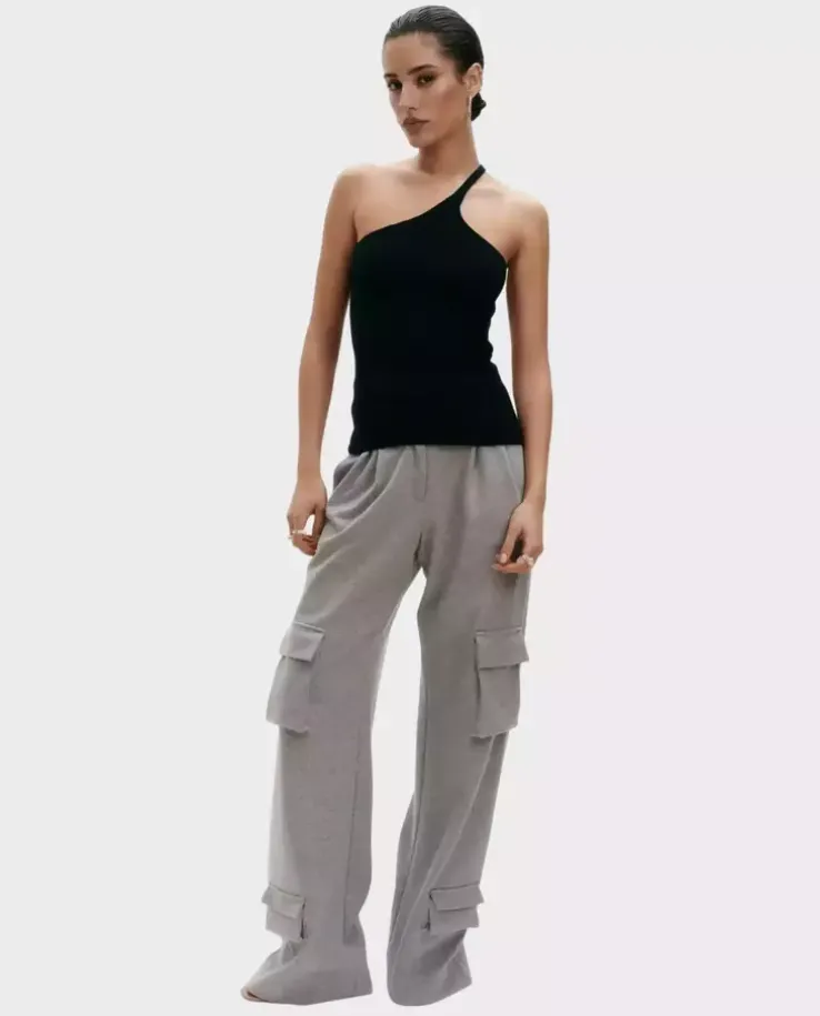 Granatowy top z dzianiny