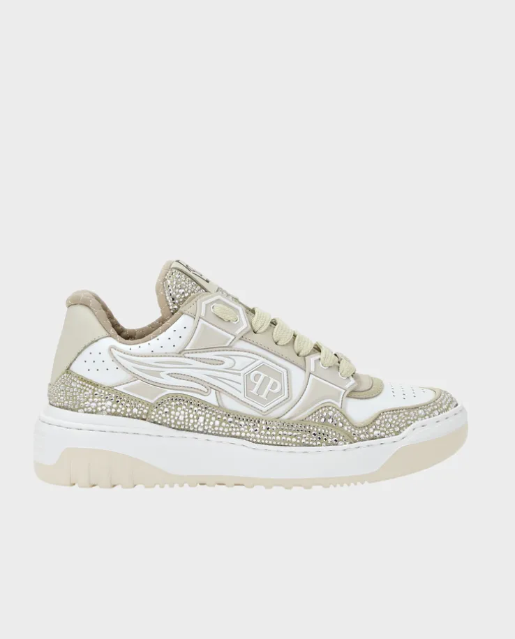 Sneakersy z kryształami