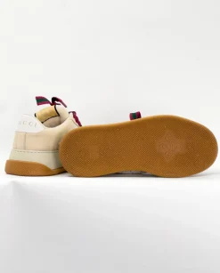 Sneakersy z monogramem