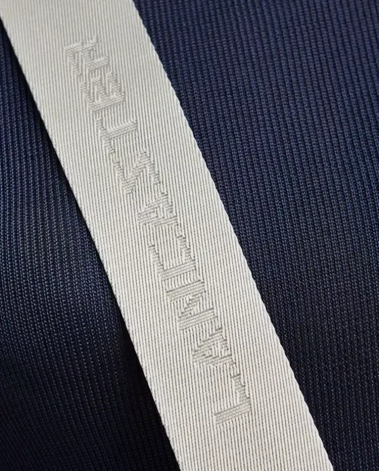Srebrna torebka crossbody Milano Ama