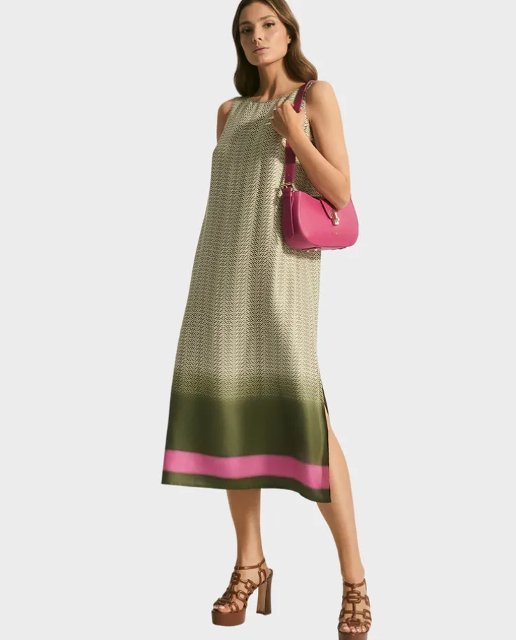 Sukienka w zielony print