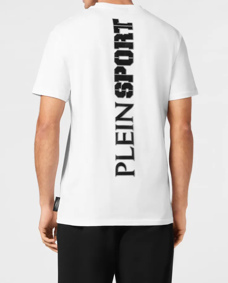 T-shirt z logo na plecach